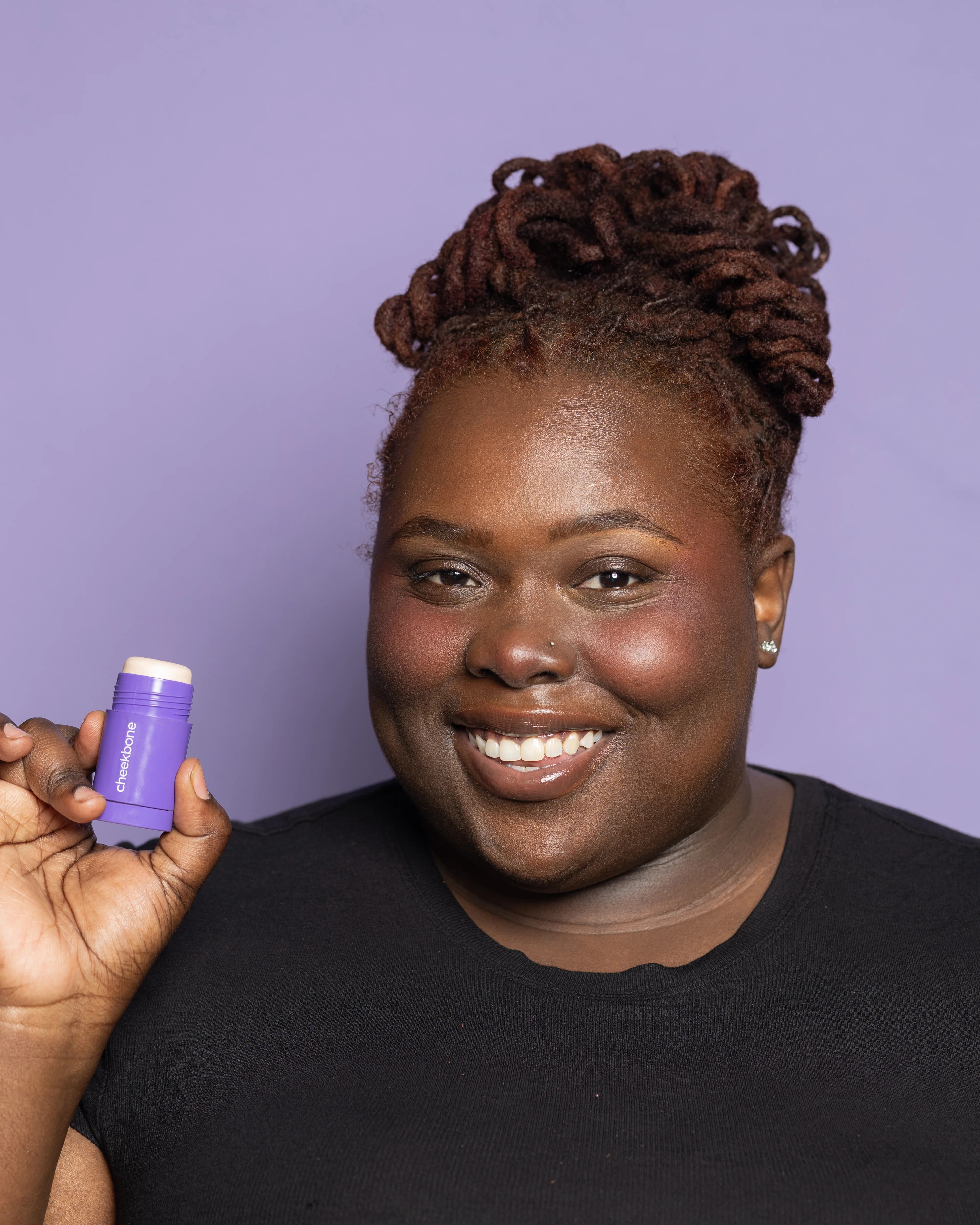Cheekbone Beauty Illuminating Primer Stick - Image 6
